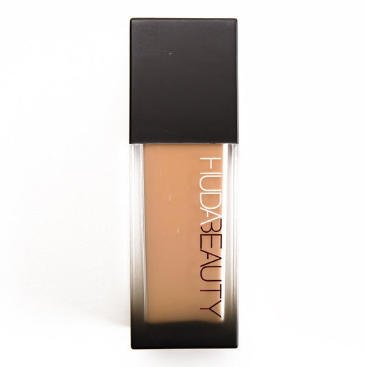 HUDA BEAUTY - FAUX FILTER LUMINOUS MATTE FOUNDATION - LATTE 300N